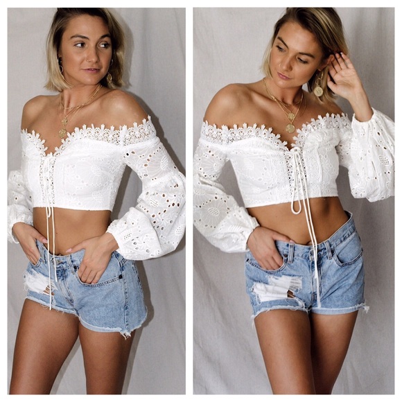 Off Shoulder Lace Crochet Long Sleeve Blouse - Picture 7 of 7